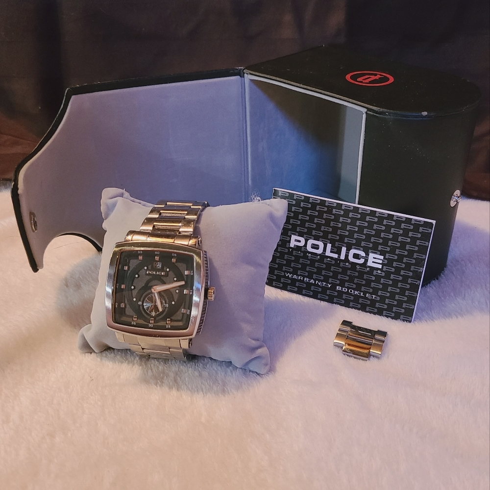 Police Unique Men's Watch